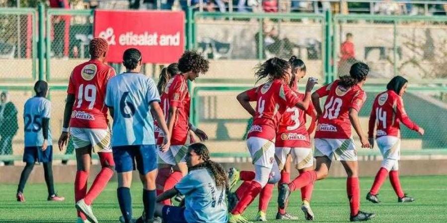 كرة القدم النسائية | الأهلي يواجه إنبي في بطولة الدوري