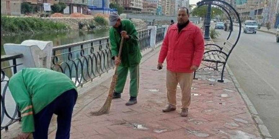 محافظ الغربية يشيد بجهود عمال النظافة ويؤكد أهمية دورهم في تعزيز المظهر الحضاري للمحافظة