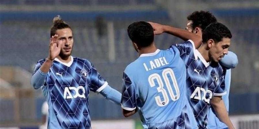 يورتشيتش يحشد 24 لاعبًا من بيراميدز لمواجهة دجوليبا.. وغياب الشناوى وعادل وأوباما