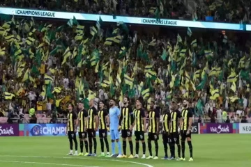 رعب لجماهير العميد… أخبار مثيرة عن غياب نجوم الاتحاد السعودي قبل كلاسيكو الهلال