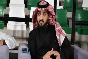 صدمة في الأهلي: خالد العيسى يرد بقوة على انتقادات فلاته!