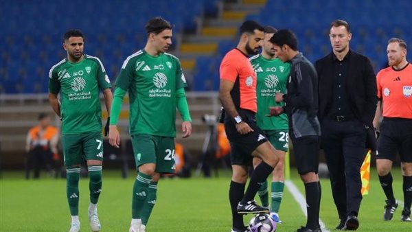 الأهلي يواصل نزيف النقاط في الدوري السعودي بالهزيمة أمام الخلود