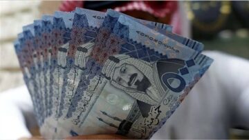 سعر صرف الريال السعودي مقابل الجنيه المصري اليوم 17 يناير 2025: عملة المملكة وصلت كام في البنوك والسوق السوداء في آخر تحديث؟