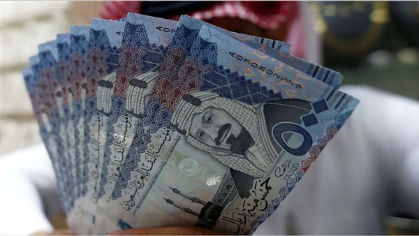 سعر صرف الريال السعودي مقابل الجنيه المصري اليوم 17 يناير 2025: عملة المملكة وصلت كام في البنوك والسوق السوداء في آخر تحديث؟